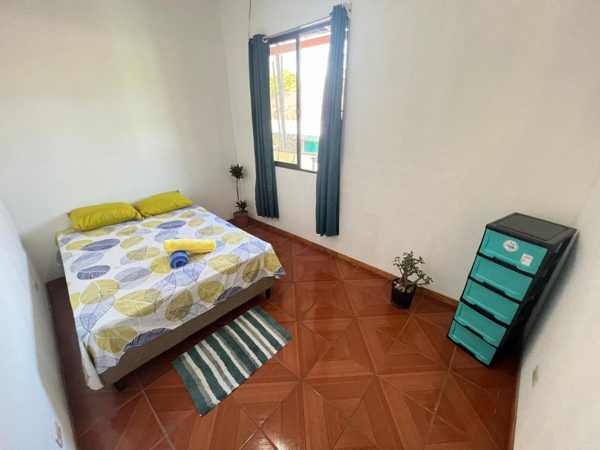 Mochis Appartement Quepos Kamer foto