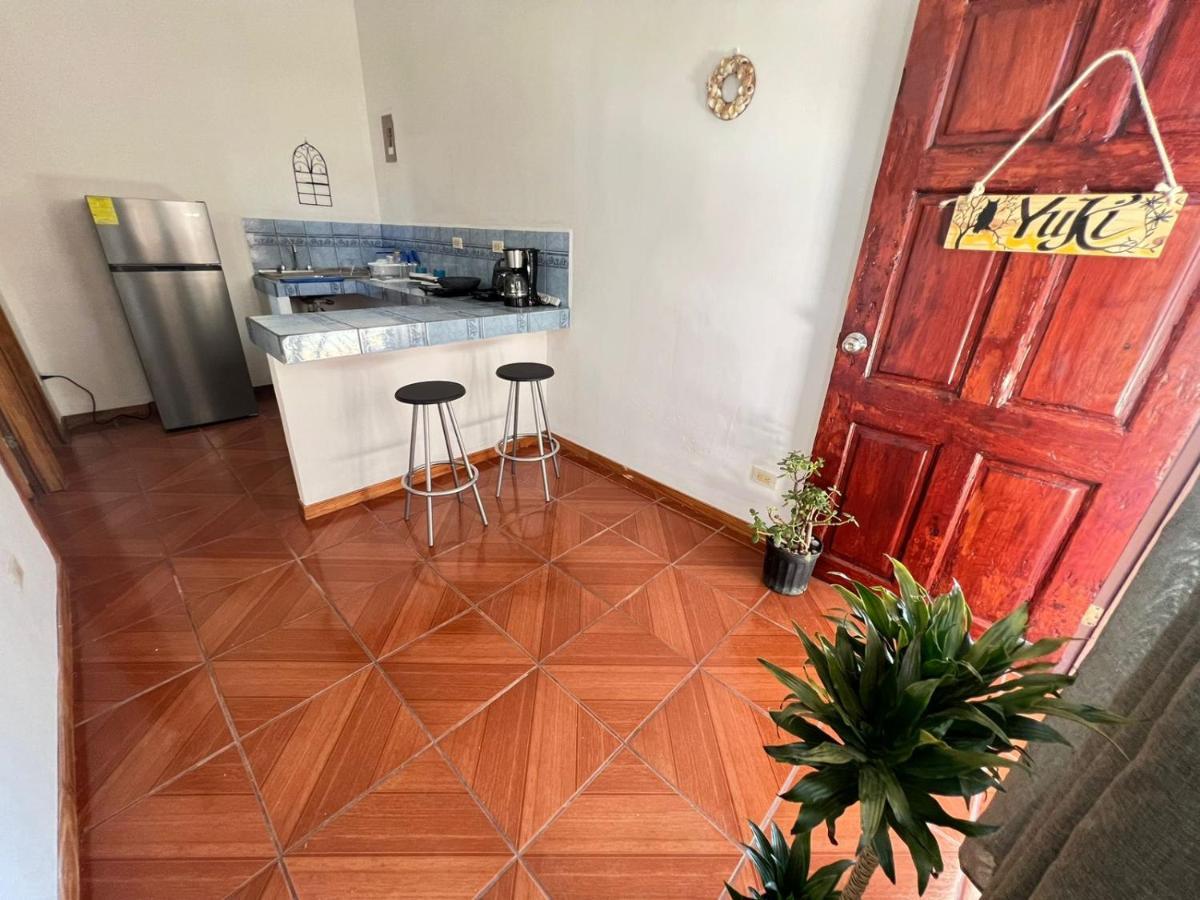 Mochis Appartement Quepos Kamer foto