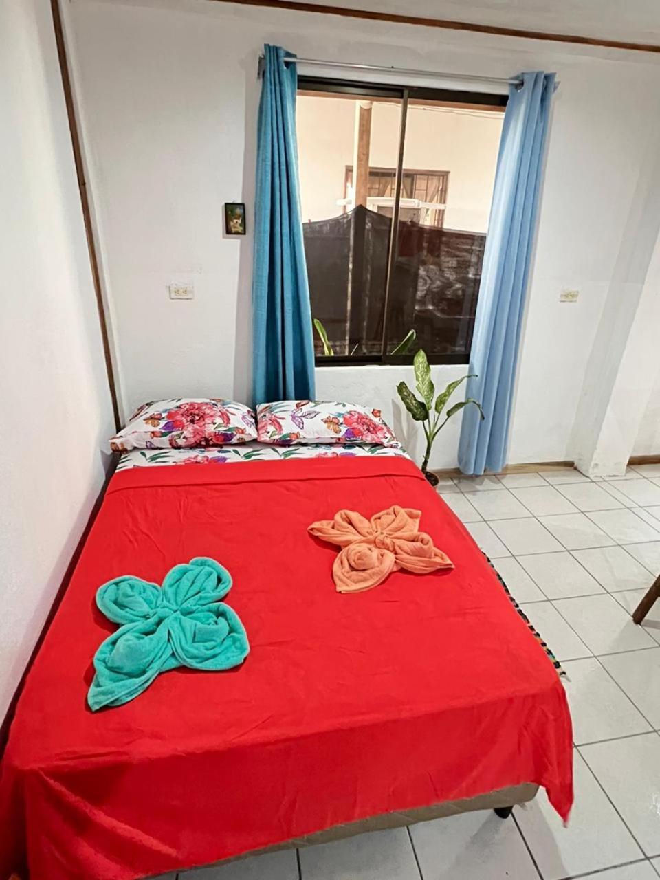 Mochis Appartement Quepos Kamer foto